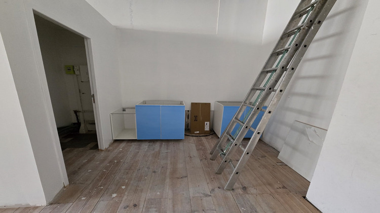 Ma-Cabane - Location Divers Nîmes, 99 m²