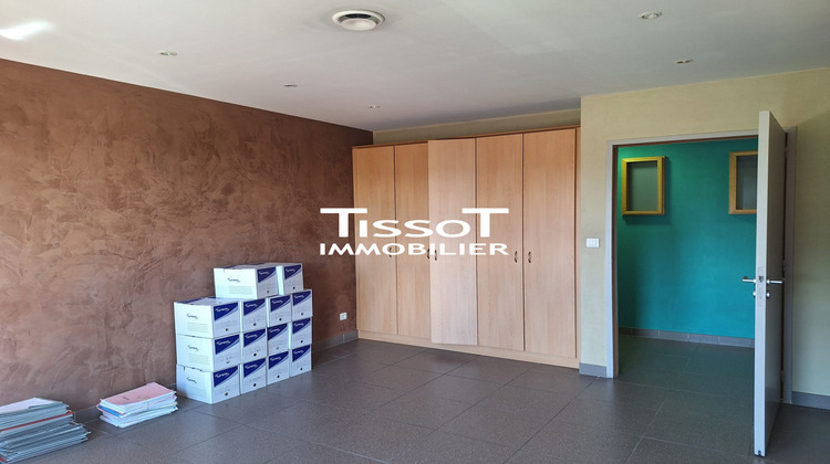 Ma-Cabane - Location Divers Nîmes, 200 m²