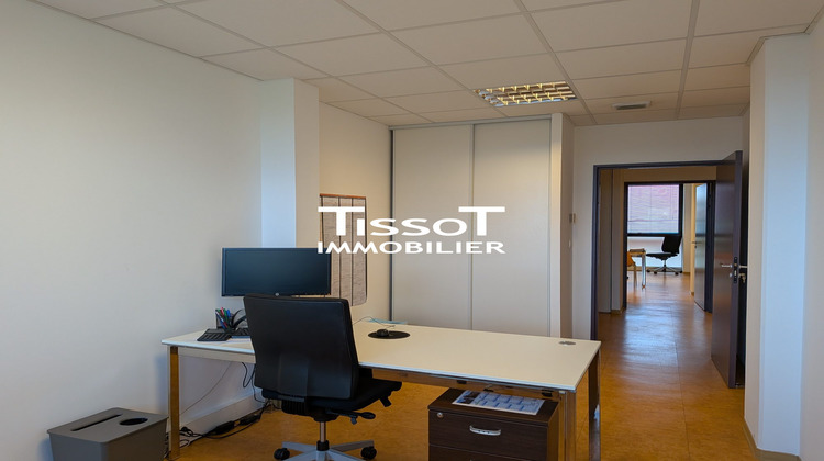 Ma-Cabane - Location Divers Nîmes, 195 m²