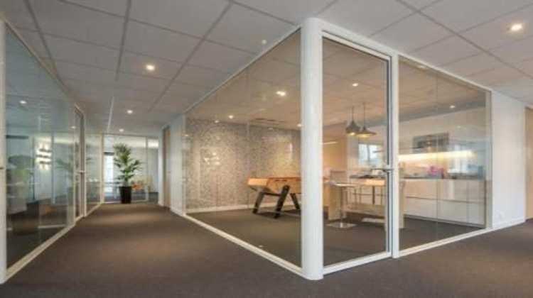 Ma-Cabane - Location Divers Pacé, 210 m²