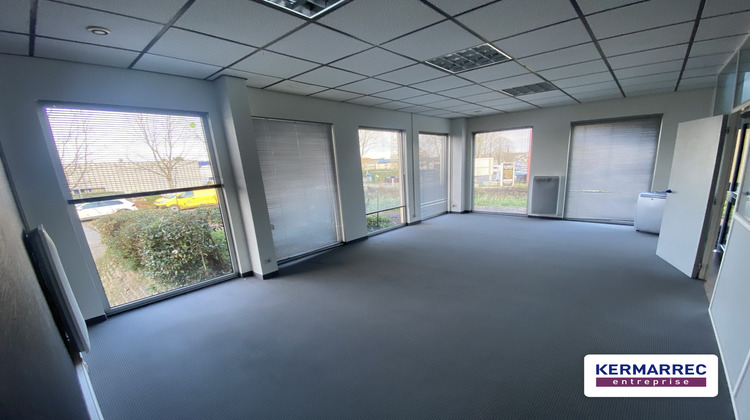 Ma-Cabane - Location Divers Pacé, 230 m²