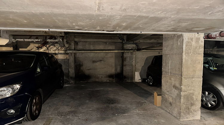 Ma-Cabane - Location Divers PARIS 10, 0 m²