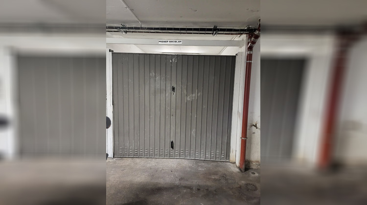 Ma-Cabane - Location Divers PARIS 10, 12 m²