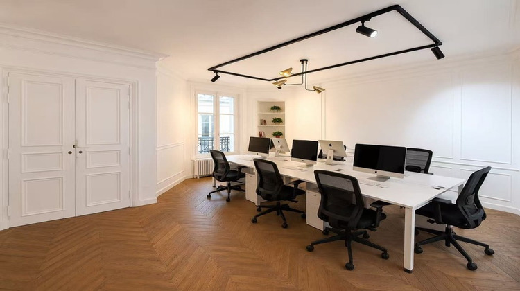 Ma-Cabane - Location Divers PARIS 11EME ARRONDISSEMENT, 100 m²