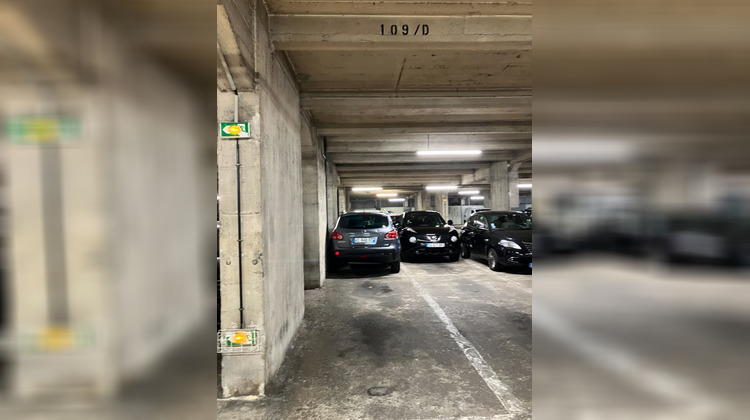 Ma-Cabane - Location Divers PARIS 16, 0 m²