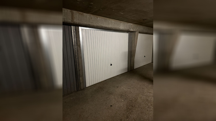 Ma-Cabane - Location Divers PARIS 18, 0 m²