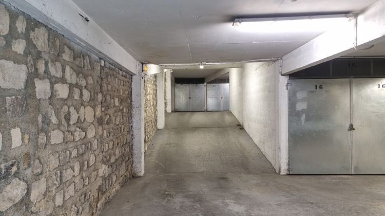 Ma-Cabane - Location Divers PARIS 20, 10 m²