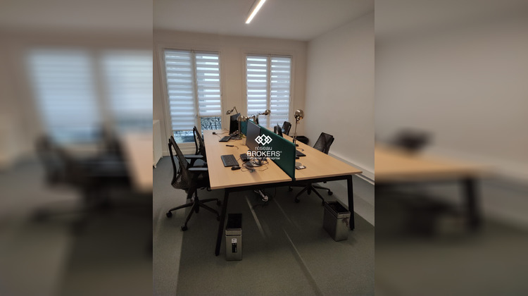 Ma-Cabane - Location Divers Paris, 306 m²