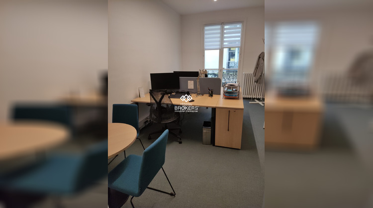 Ma-Cabane - Location Divers Paris, 306 m²