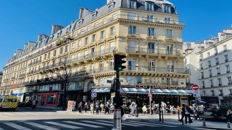 Ma-Cabane - Location Divers Paris, 150 m²