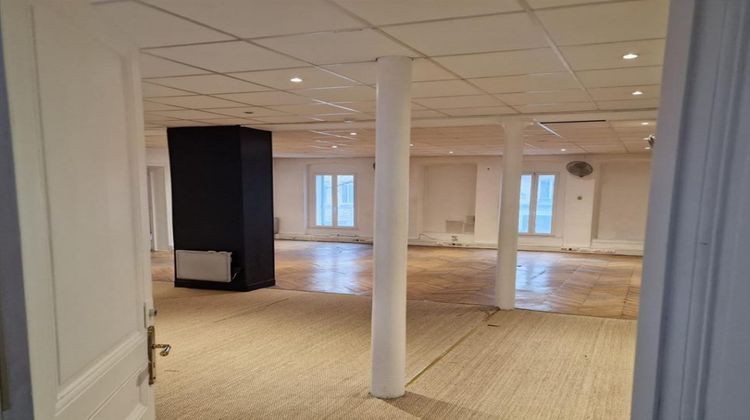 Ma-Cabane - Location Divers PARIS, 170 m²