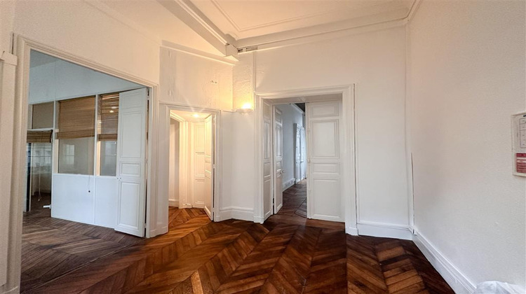 Ma-Cabane - Location Divers PARIS, 175 m²