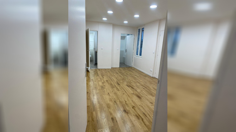 Ma-Cabane - Location Divers Paris, 120 m²