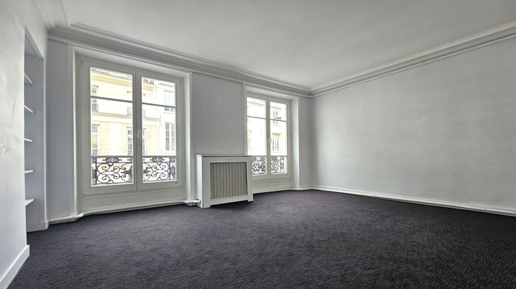 Ma-Cabane - Location Divers Paris, 186 m²
