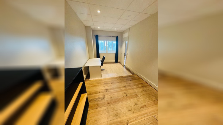 Ma-Cabane - Location Divers Paris, 128 m²