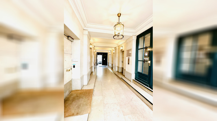 Ma-Cabane - Location Divers Paris, 264 m²