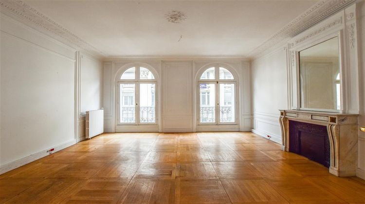 Ma-Cabane - Location Divers PARIS, 207 m²