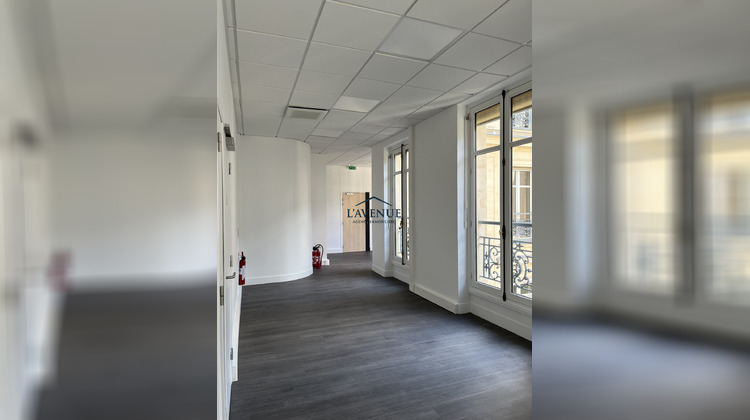 Ma-Cabane - Location Divers Paris, 150 m²