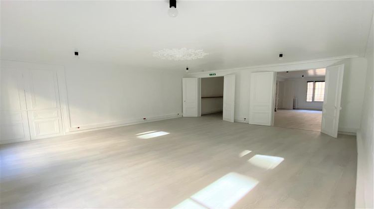 Ma-Cabane - Location Divers PARIS, 122 m²