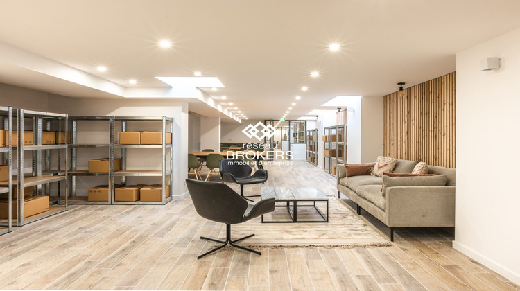 Ma-Cabane - Location Divers Paris, 276 m²