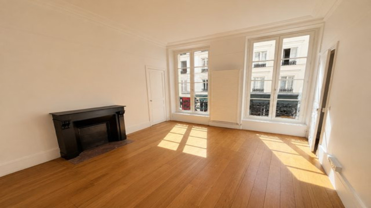 Ma-Cabane - Location Divers Paris, 134 m²