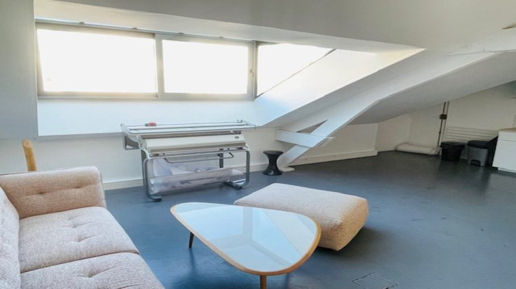 Ma-Cabane - Location Divers Paris, 179 m²