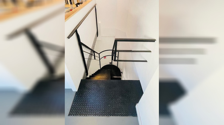 Ma-Cabane - Location Divers Paris, 179 m²