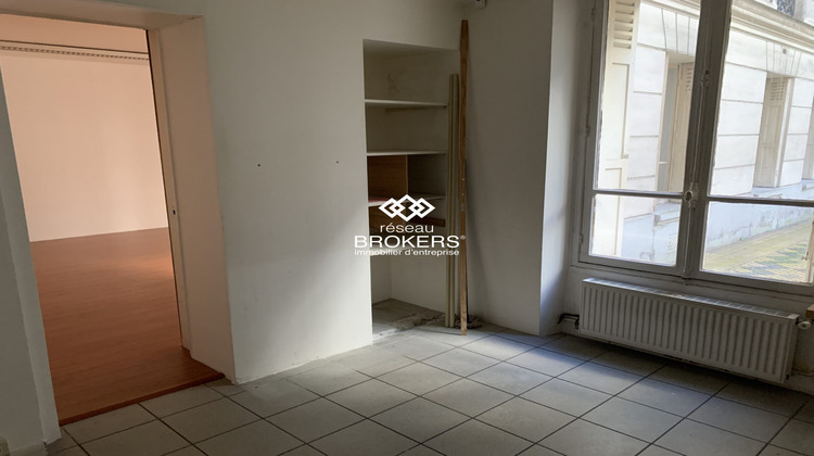 Ma-Cabane - Location Divers Paris, 94 m²