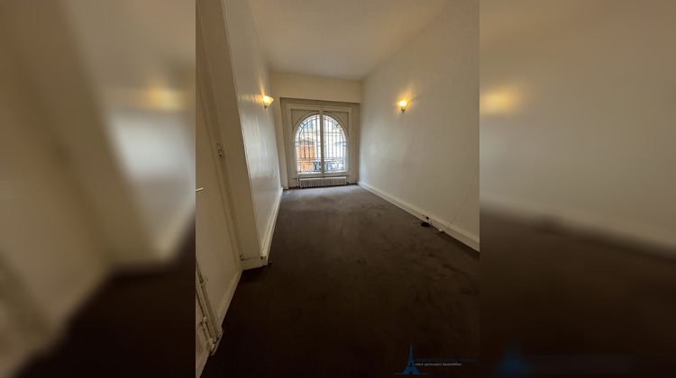 Ma-Cabane - Location Divers Paris, 160 m²