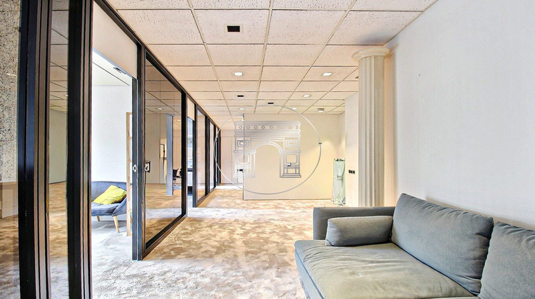 Ma-Cabane - Location Divers Paris, 90 m²