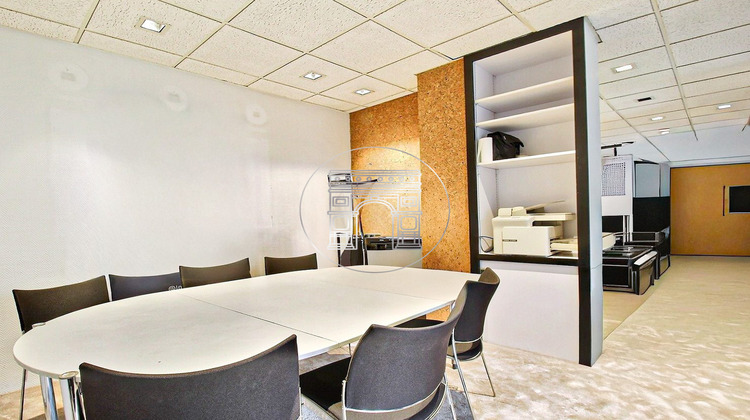 Ma-Cabane - Location Divers Paris, 90 m²