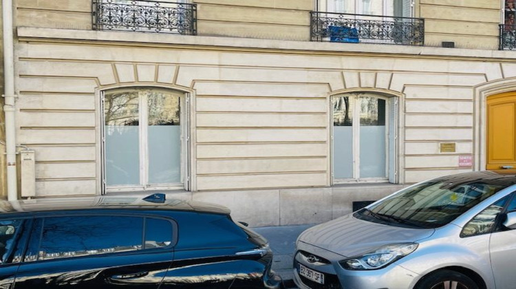 Ma-Cabane - Location Divers Paris, 50 m²