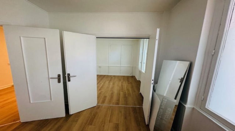 Ma-Cabane - Location Divers Paris, 50 m²