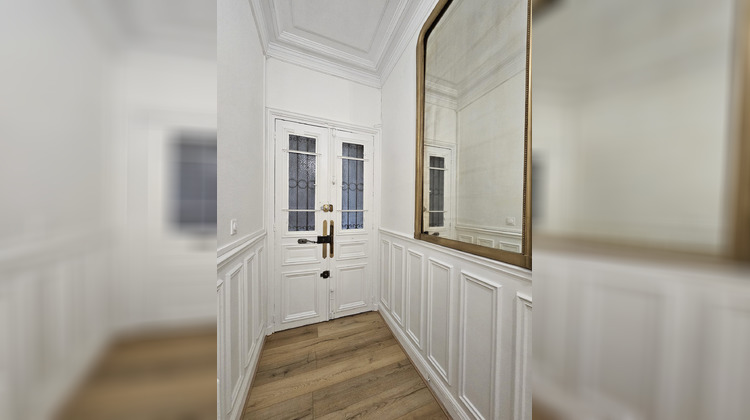 Ma-Cabane - Location Divers Paris, 95 m²