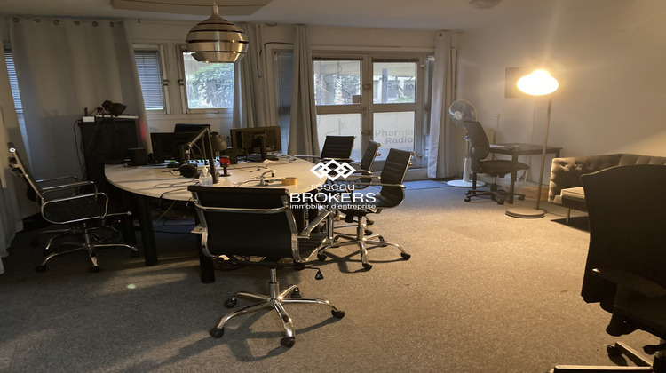 Ma-Cabane - Location Divers Paris, 80 m²