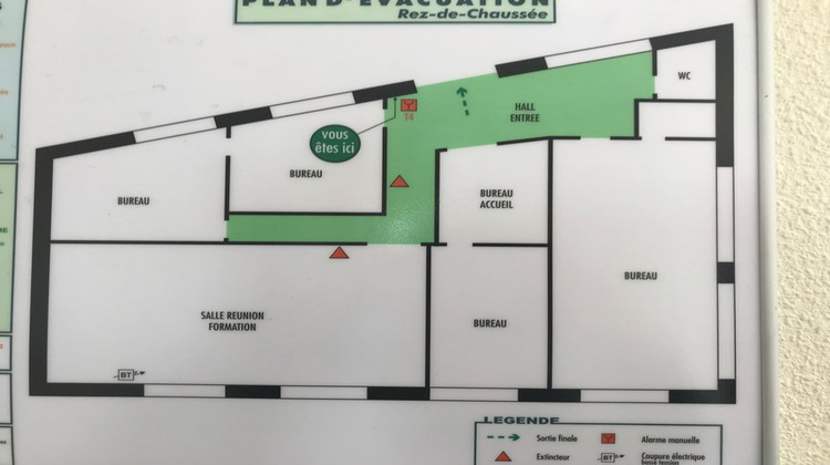 Ma-Cabane - Location Divers PERIGUEUX, 190 m²