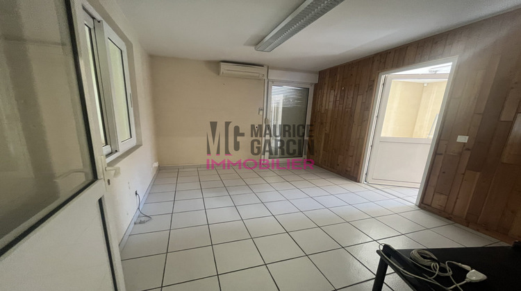 Ma-Cabane - Location Divers Pernes-les-Fontaines, 172 m²