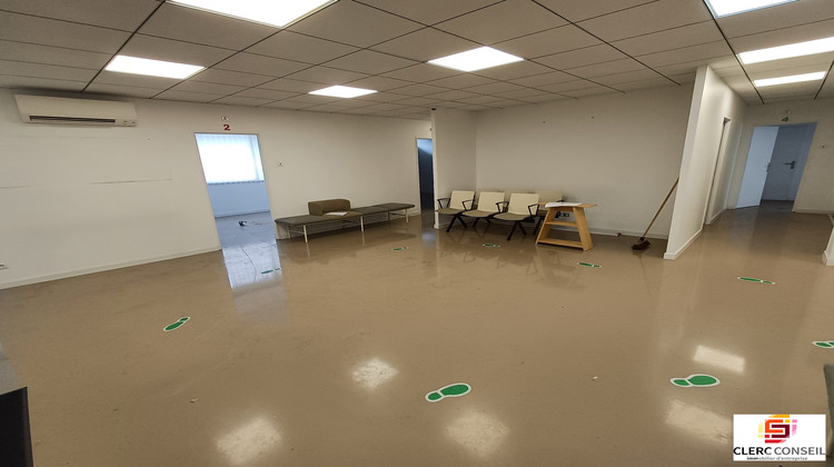 Ma-Cabane - Location Divers Petit-Couronne, 548 m²