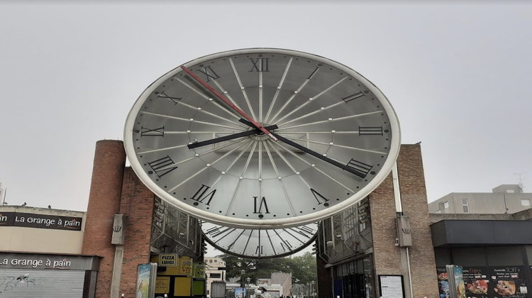 Ma-Cabane - Location Divers Pontoise, 908 m²