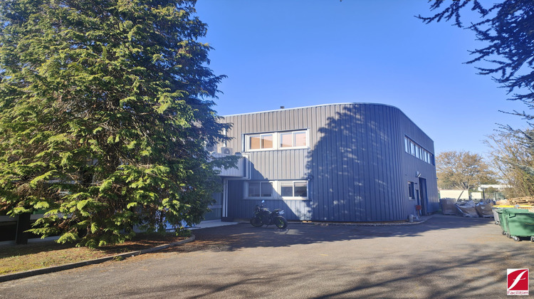 Ma-Cabane - Location Divers Pringy, 294 m²