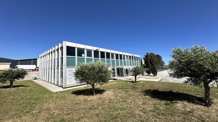 Ma-Cabane - Location Divers Puget-sur-Argens, 450 m²