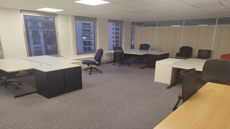 Ma-Cabane - Location Divers Puteaux, 111 m²