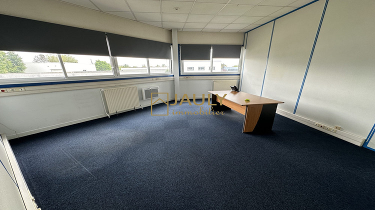 Ma-Cabane - Location Divers Quincy-Voisins, 160 m²