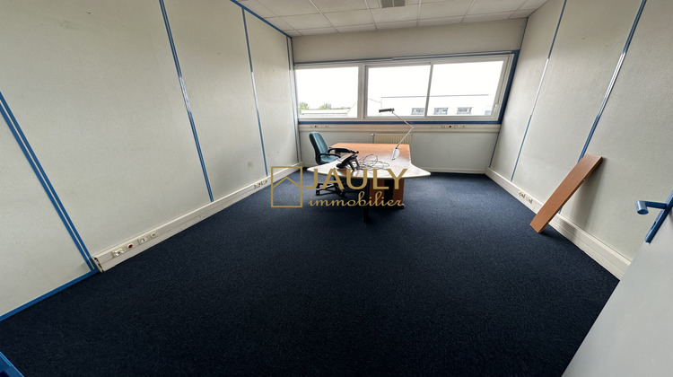 Ma-Cabane - Location Divers Quincy-Voisins, 160 m²