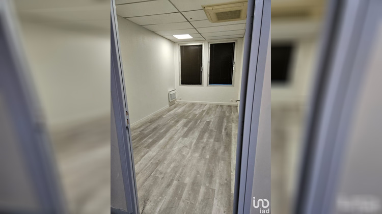 Ma-Cabane - Location Divers Ris-Orangis, 20 m²