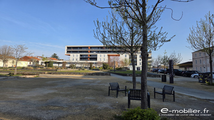Ma-Cabane - Location Divers Roanne, 72 m²