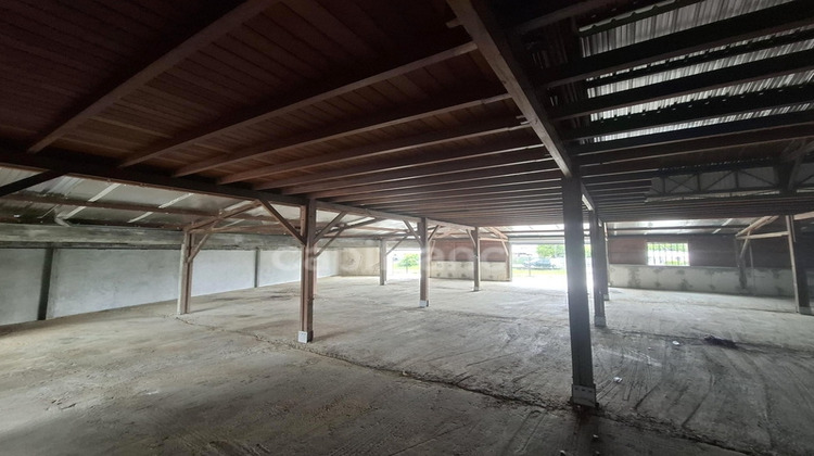 Ma-Cabane - Location Divers ROBERT, 1000 m²