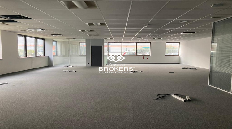 Ma-Cabane - Location Divers Rosny-sous-Bois, 300 m²