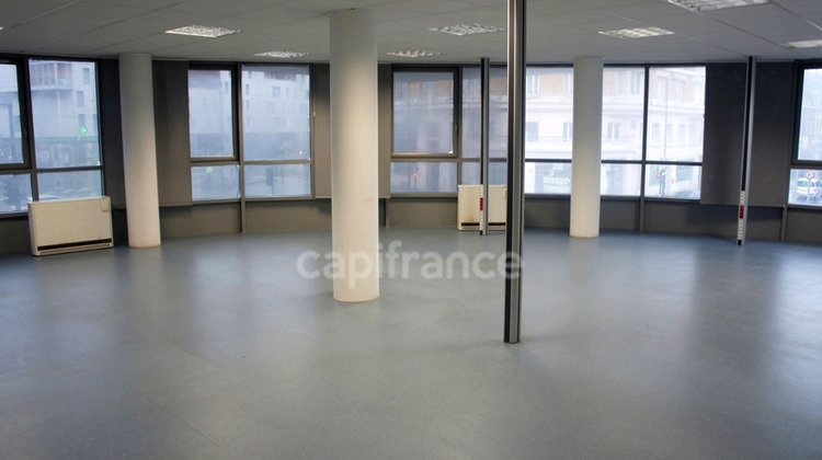 Ma-Cabane - Location Divers ROUBAIX, 225 m²