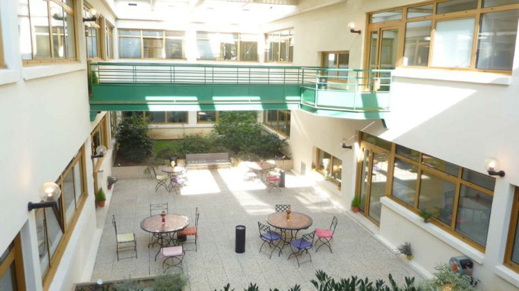 Ma-Cabane - Location Divers Rueil-Malmaison, 67 m²